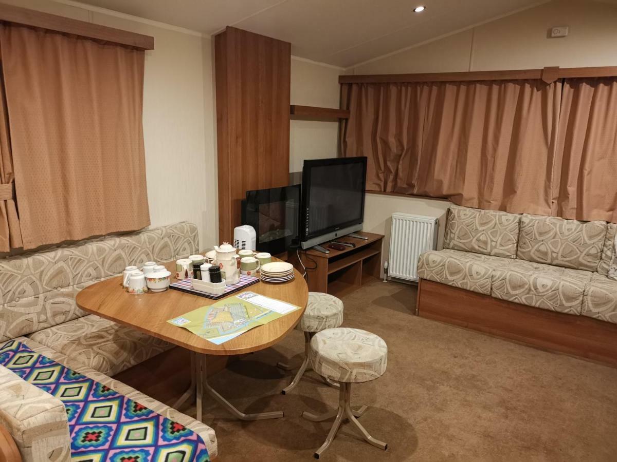 Caledonian Caravan Jaywick Sands Exterior foto